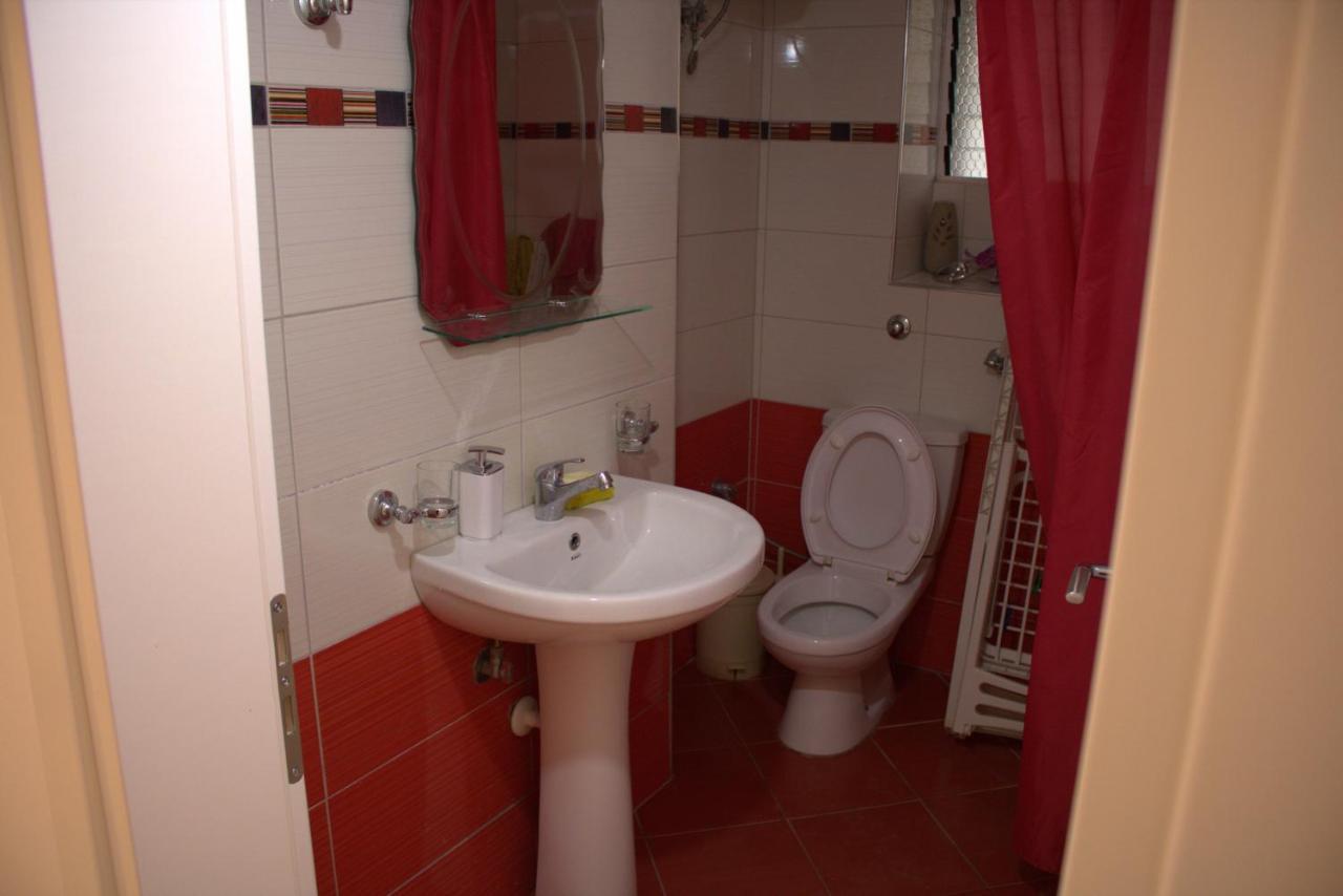 Luxury Seaside House With 2 Bathrooms Apartament Ksamil