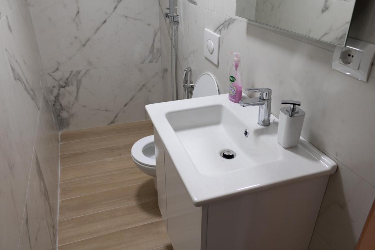 Luxury Seaside House With 2 Bathrooms Apartament Ksamil