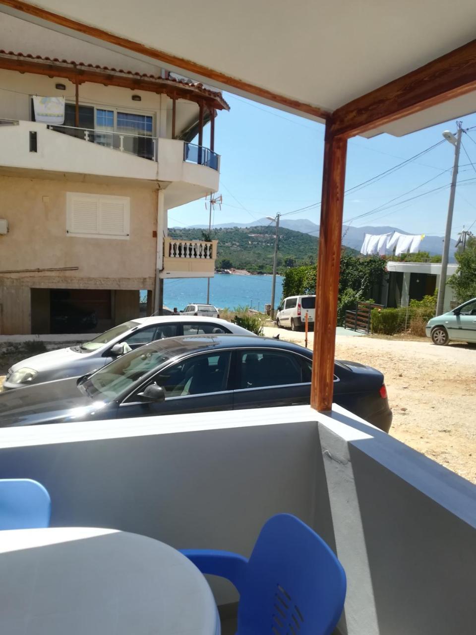 Luxury Seaside House With 2 Bathrooms Apartament Ksamil